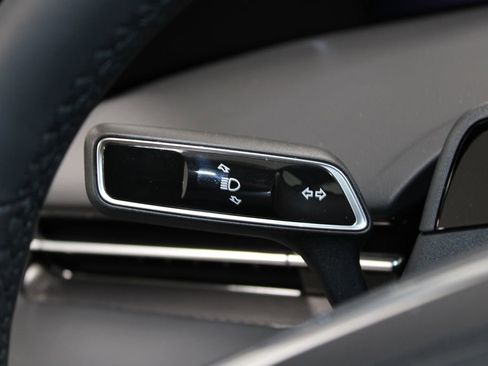 New 2026 Lincoln Nautilus Premier AWD/4WD image 37
