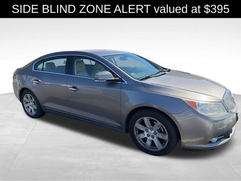Used 2010 Buick LaCrosse CXL image 3
