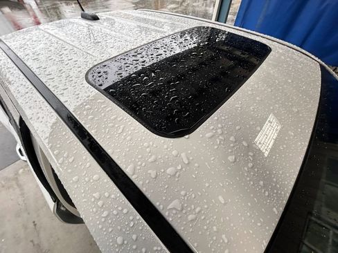 Used 2023 GMC Canyon Denali image 28