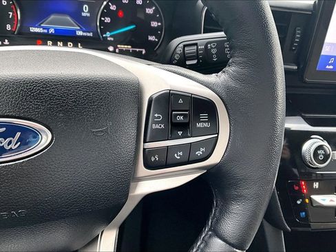 Used 2021 Ford Explorer Limited image 15