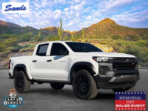 Used 2026 Chevrolet Colorado Trail Boss AWD/4WD image 1