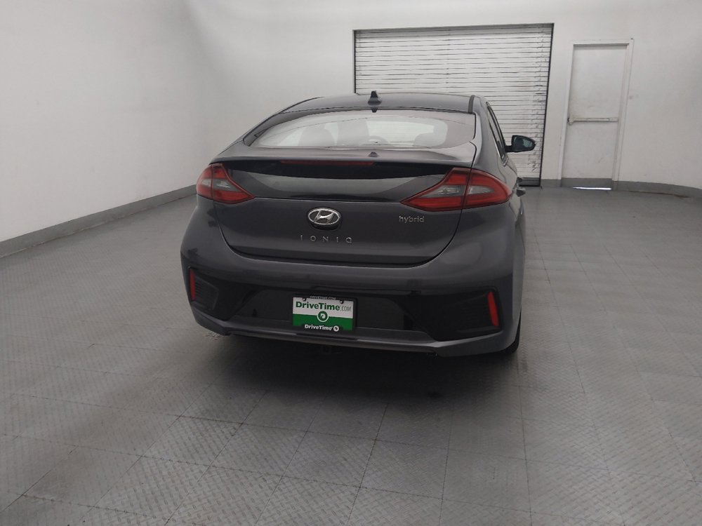 Used 2017 Hyundai Ioniq SEL w/ Tech Package 02 FWD image 7