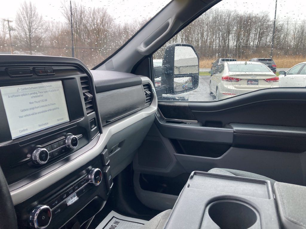 Used 2022 Ford F150 XLT w/ Equipment Group 301A Mid AWD/4WD image 15