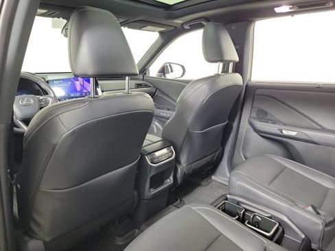 Used 2025 Lexus TX 350 FWD w/ Technology Package image 11