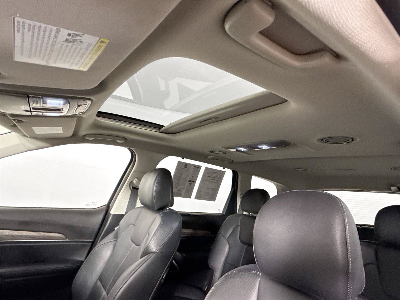 Used 2021 Kia Telluride EX w/ EX Premium Package FWD image 6