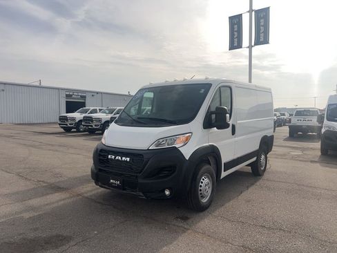 Used 2025 RAM ProMaster 1500 w/ Convenience Group image 10