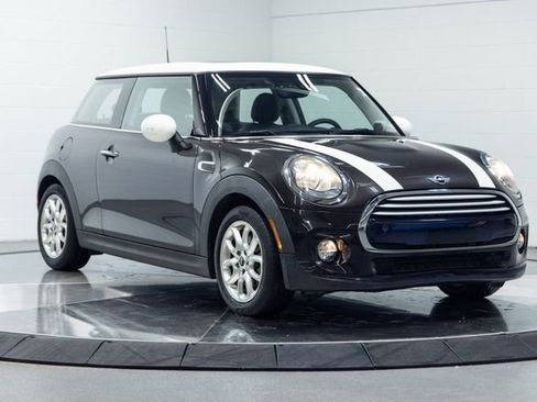 Used 2015 MINI Cooper 2-Door Hardtop FWD image 4