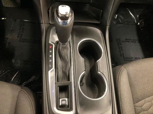 Used 2020 Chevrolet Equinox LT AWD/4WD image 18