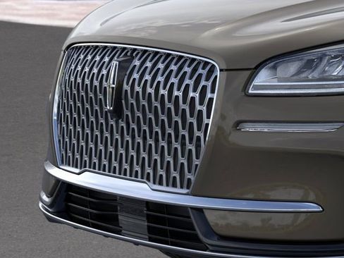 New 2026 Lincoln Corsair Premiere FWD image 18
