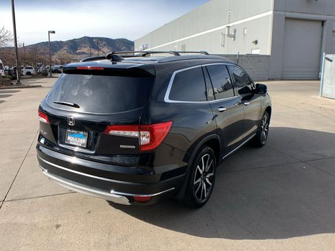 Used 2021 Honda Pilot Touring image 5