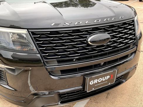 Used 2018 Ford Explorer Sport w/ Equipment Group 401A image 27