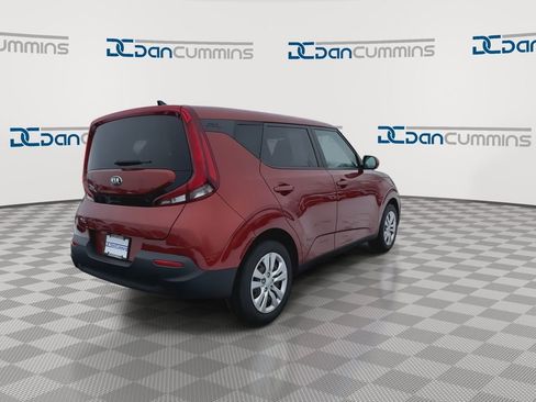 Used 2021 Kia Soul LX image 8