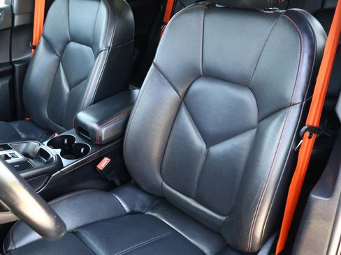 Used 2023 Porsche Macan S image 15