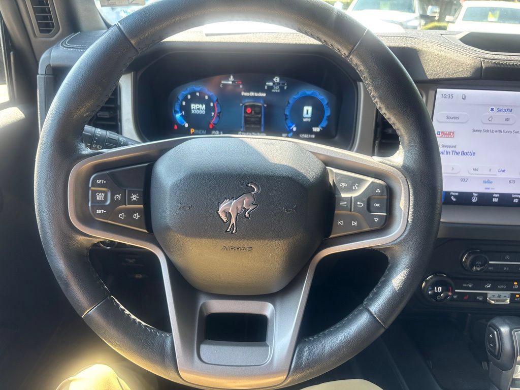 Used 2026 Ford Bronco Outer Banks AWD/4WD image 9