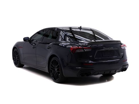 Used 2023 Maserati Ghibli Trofeo RWD image 5