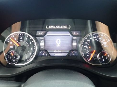 Used 2019 RAM 1500 Big Horn AWD/4WD image 16