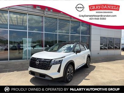 New 2026 Nissan Pathfinder Platinum