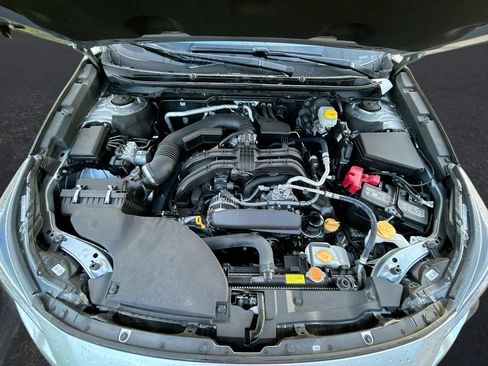 Used 2025 Subaru Outback AWD/4WD image 28