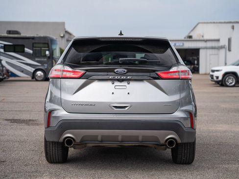 Used 2022 Ford Edge Titanium AWD/4WD image 6