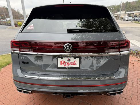 New 2026 Volkswagen Atlas SEL Premium R-Line AWD/4WD image 5