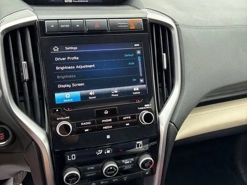 Used 2022 Subaru Ascent Limited AWD/4WD image 25