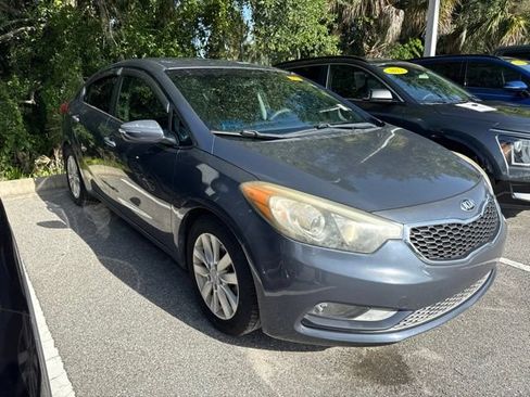 Used 2016 Kia Forte LX w/ LX Popular Plus Package FWD image 2