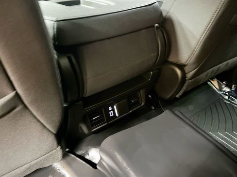 Used 2024 GMC Sierra 1500 Elevation AWD/4WD image 25