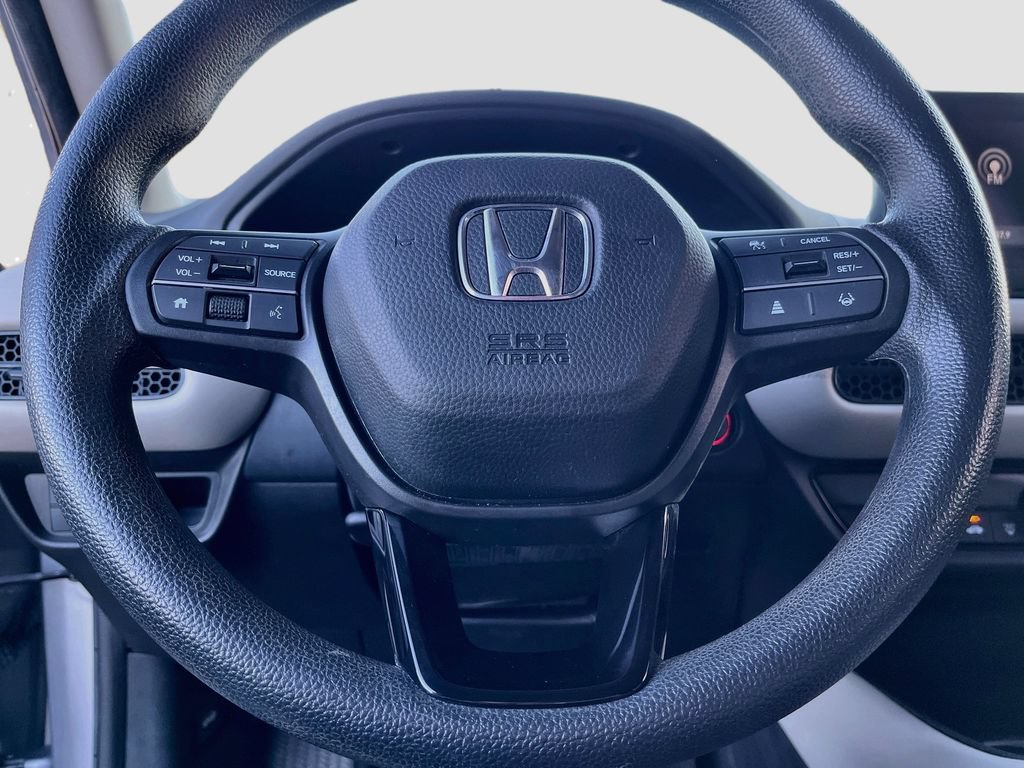 Used 2024 Honda HR-V LX image 11