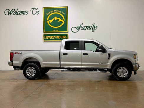 Used 2019 Ford F350 XL w/ STX Appearance Package AWD/4WD image 2