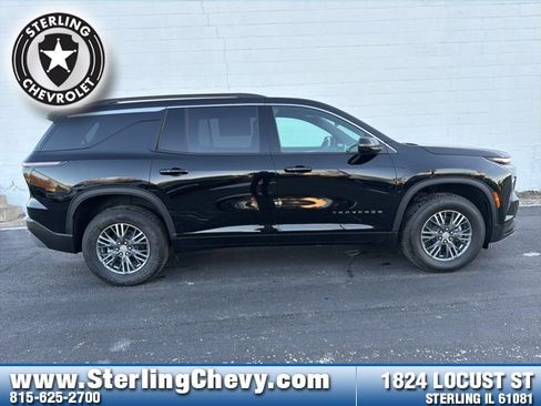 New 2026 Chevrolet Traverse LT w/ LPO, Floor Liner Package image 6