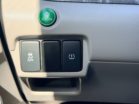 Used 2014 Honda CR-V EX-L image 39