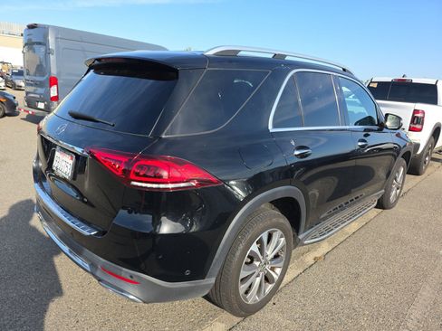 Used 2020 Mercedes-Benz GLE 350 w/ Premium Package image 6