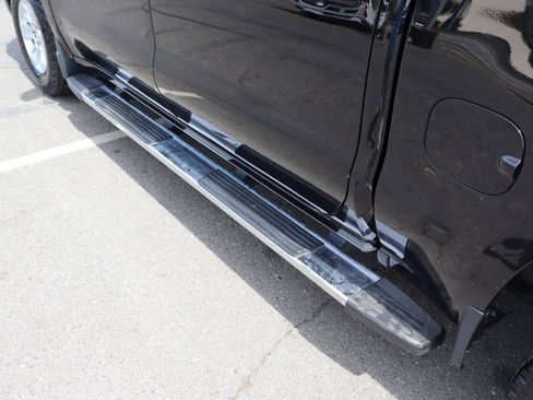 Used 2022 Chevrolet Silverado 1500 LT image 14