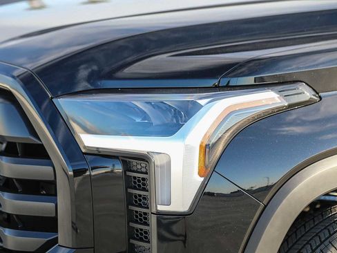 New 2026 Toyota Tundra SR5 image 8