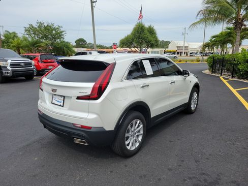 Used 2021 Cadillac XT4 Luxury w/ Driver Awareness Package AWD/4WD image 6