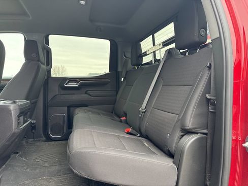 Used 2024 Chevrolet Silverado 1500 LT Trail Boss w/ Convenience Package II AWD/4WD image 24
