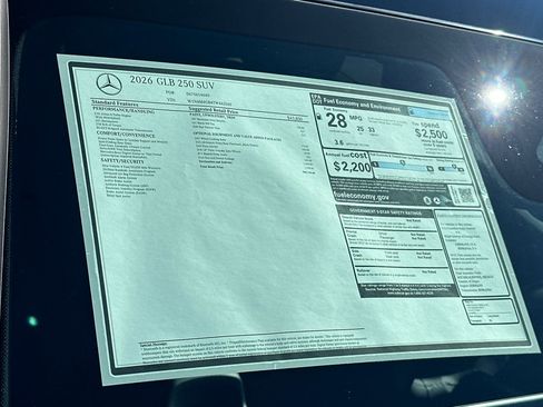 Used 2026 Mercedes-Benz GLB 250 image 28