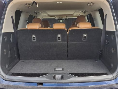 Used 2025 INFINITI QX80 Sensory AWD/4WD image 12