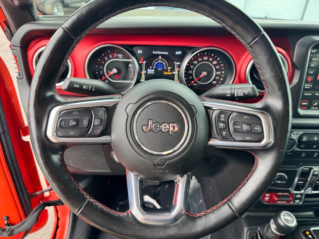 Used 2020 Jeep Gladiator Rubicon w/ Dual Top Group AWD/4WD image 13