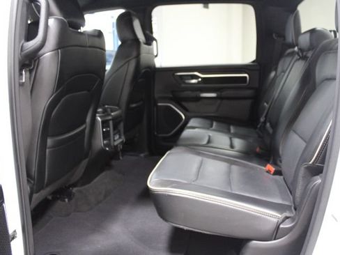 Used 2024 RAM 1500 Laramie AWD/4WD image 21