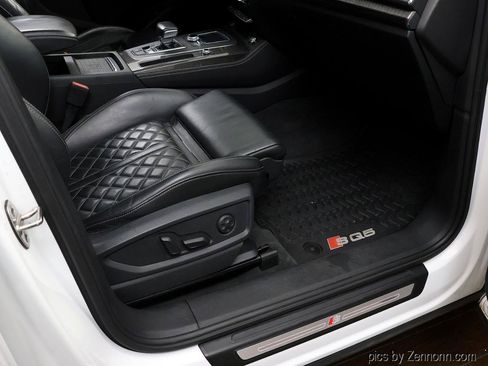 Used 2020 Audi SQ5 Premium Plus w/ Premium Plus Package AWD/4WD image 36