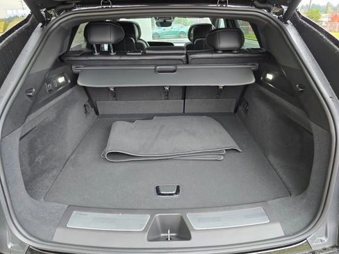 New 2026 Cadillac Lyriq V image 14