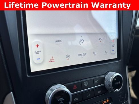 Used 2022 Ford Edge SEL image 5