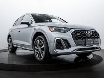 Certified 2025 Audi Q5 2.0T Premium Plus w/ Premium Plus Package
