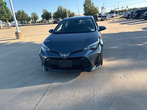 Used 2019 Toyota Corolla SE FWD image 8