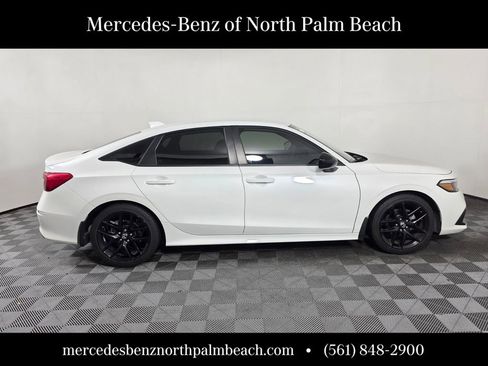 Used 2024 Honda Civic Sport image 7