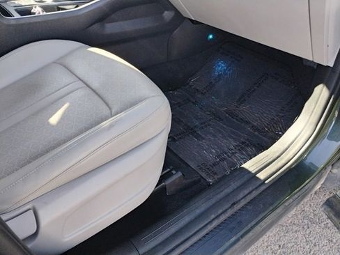 Used 2022 Kia Sorento S image 15