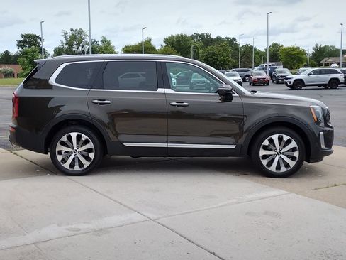 Used 2022 Kia Telluride S AWD/4WD image 18