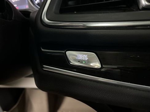 Certified 2021 Buick Enclave Essence w/ Sport Touring Edition image 16