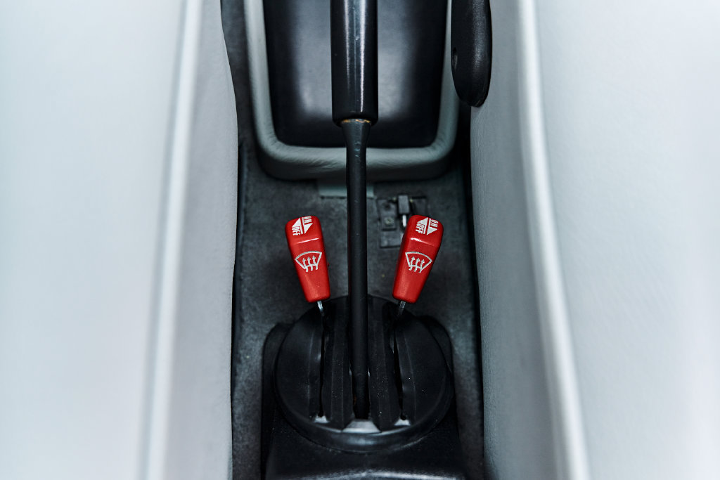 Used 1988 Porsche 911 Carrera RWD image 58